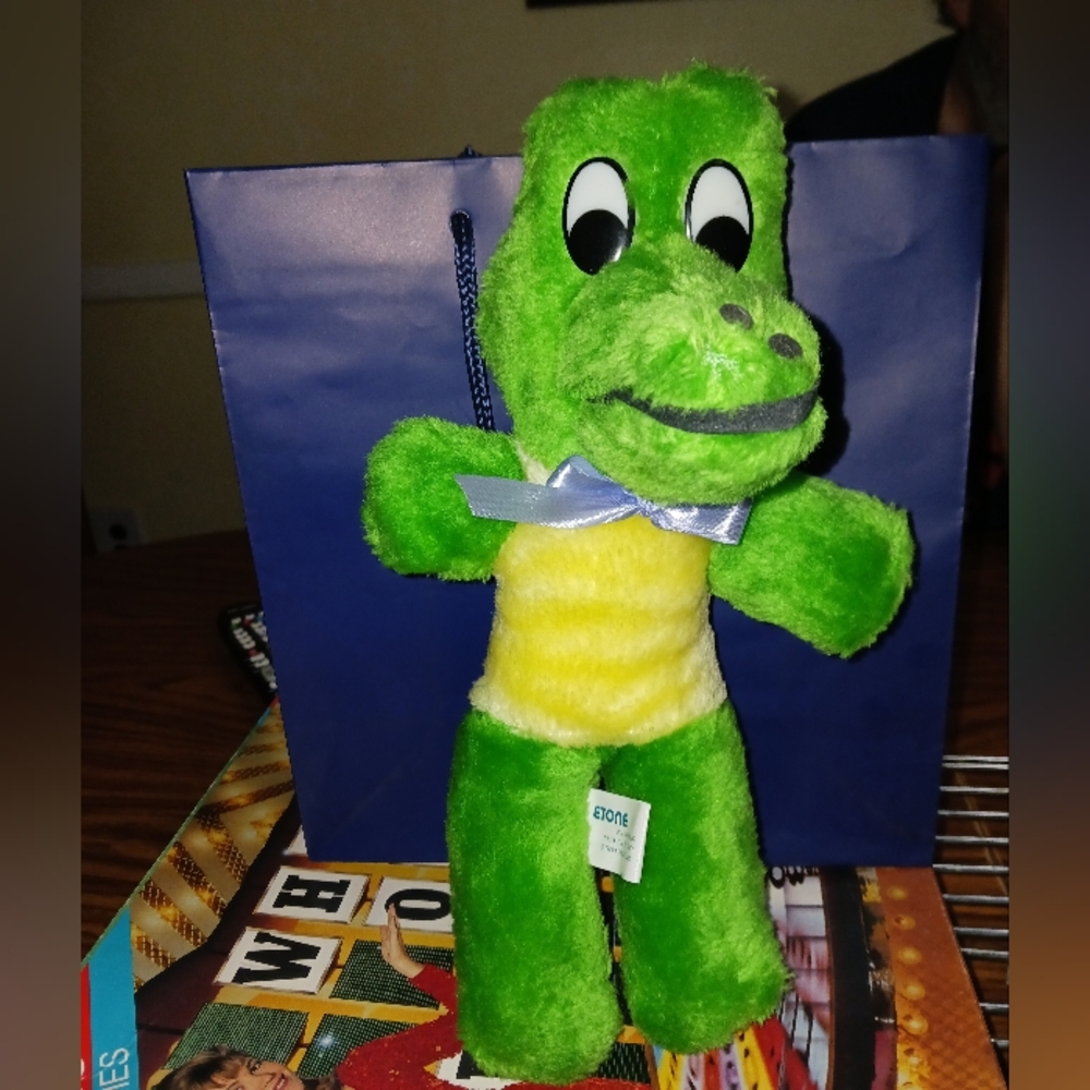 Vintage 1981 Etone CROCODILE Alligator 12" Plush